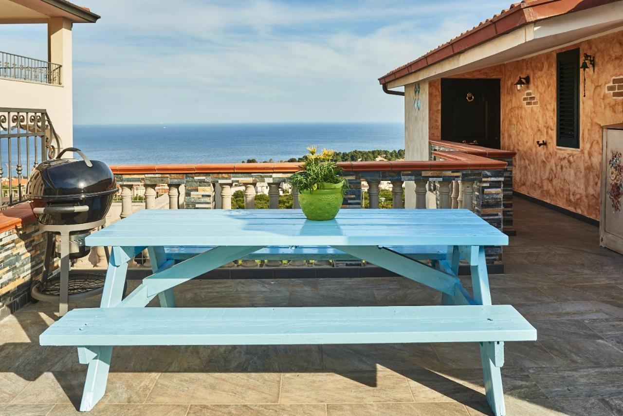Villetta Vista Mare Cala Gonone Exteriör bild
